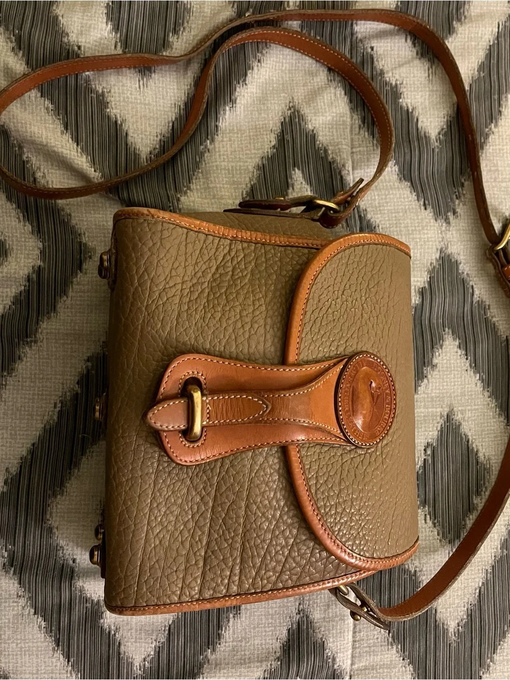 Vintage Dooney & Bourke Pebbled Leather Crossbody Bag in Taupe and Brown - Picture 7 of 10
